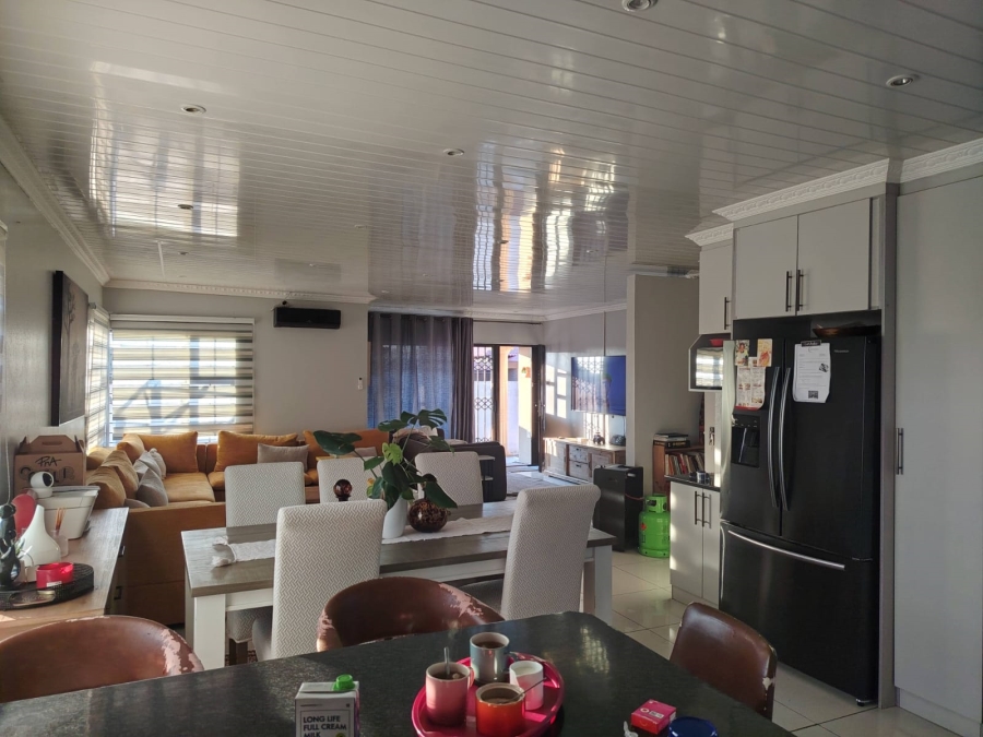 3 Bedroom Property for Sale in Tlhabane West North West